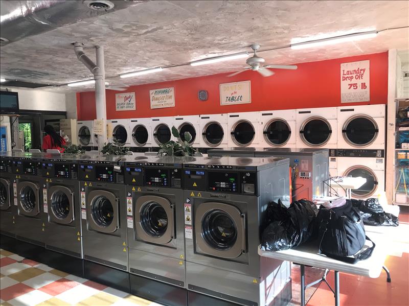 De Best Laundry & Dry Cleaning Kansas City, MO